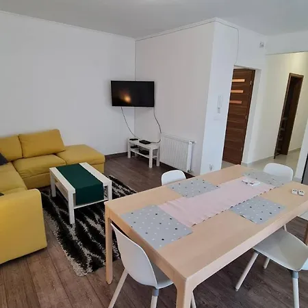 Aqua Apartman 2 * Tiszaújváros