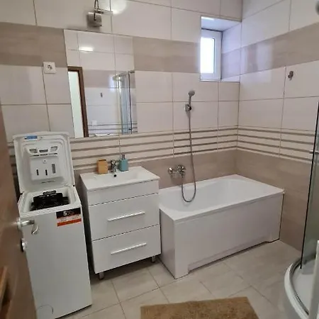 Apartament Aqua Apartman 2