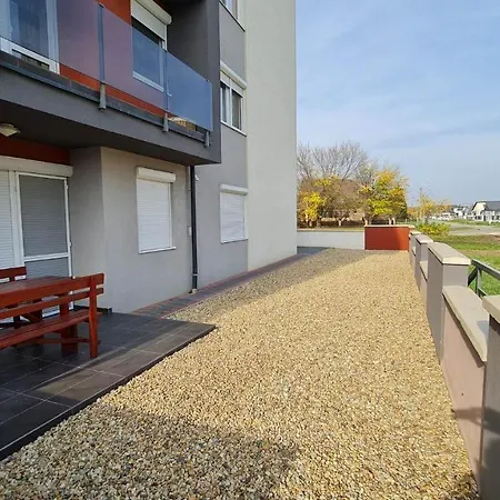 Aqua Apartman 2